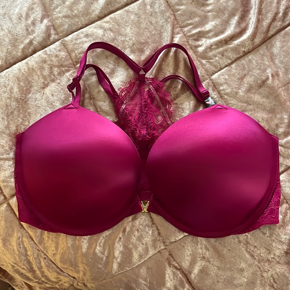 “Very Sexy” Front Close Push Up Bra